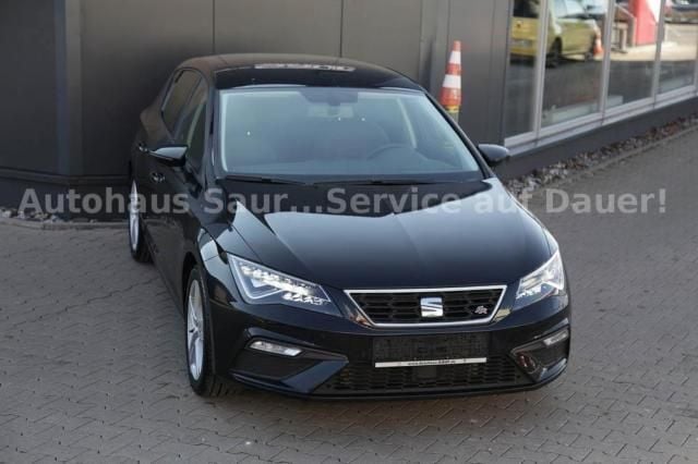 Używany Seat Leon FR 150 KM (110 kW) 2017 Czarny Sedan/Limuzyna
