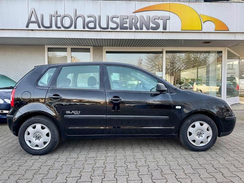 Schwarz (metallic) Gebraucht 2003 VW Polo Comfortline Kleinwagen | 1.500 € (Fairer Preis) - Bild 1/4
