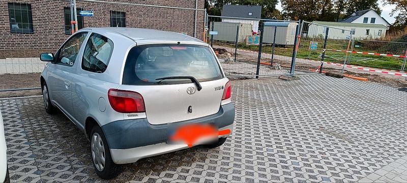 Gebraucht Toyota Yaris 68 PS (50 kW) 2000 Kleinwagen