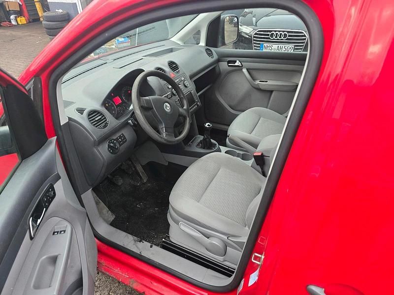 Gebraucht VW Caddy 109 PS (80 kW) 2009 Rot Van / Kleinbus