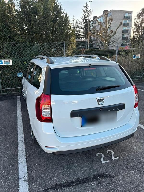 Gebraucht Dacia Logan 90 PS (66 kW) 2020 Weiß Kombi