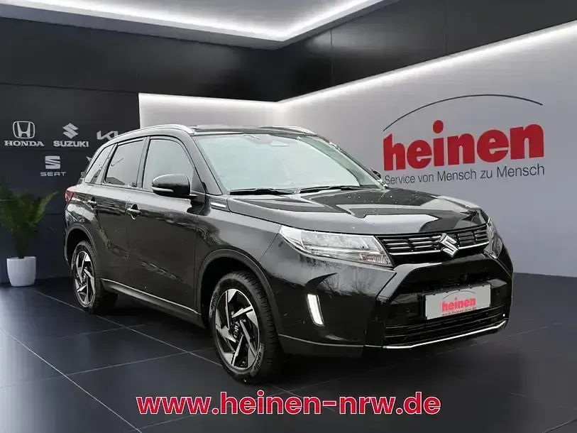 Usata Suzuki Vitara Comfort 129 CV (94 kW) 2025 Nero SUV