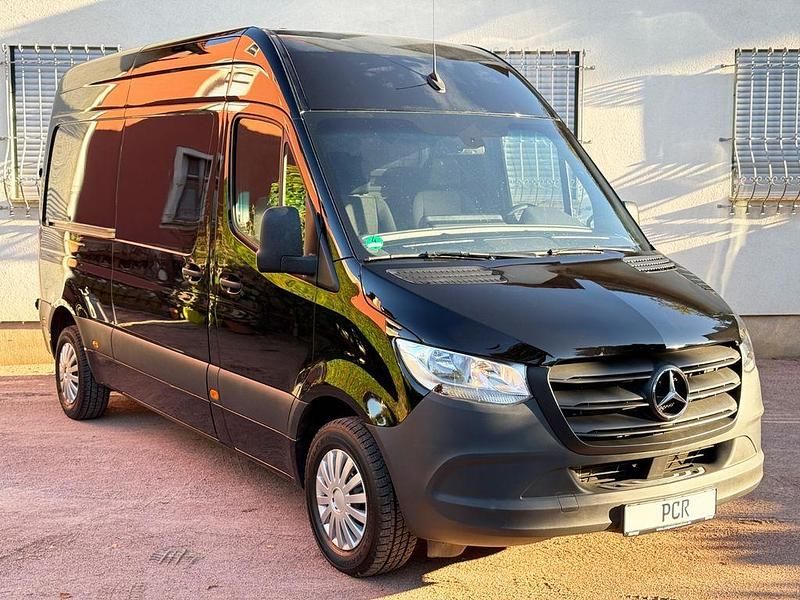 Gebraucht Mercedes Sprinter 150 PS (110 kW) 2022 Schwarz Van
