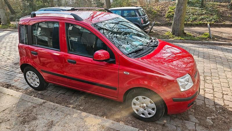 Gebraucht Fiat Panda 60 PS (44 kW) 2010 Rot Kleinwagen