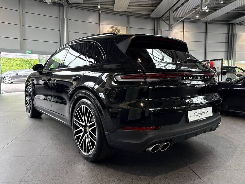 Gebraucht Porsche Cayenne S Sport 475 PS (349 kW) 2025 Chromitschwarzmetallic SUV