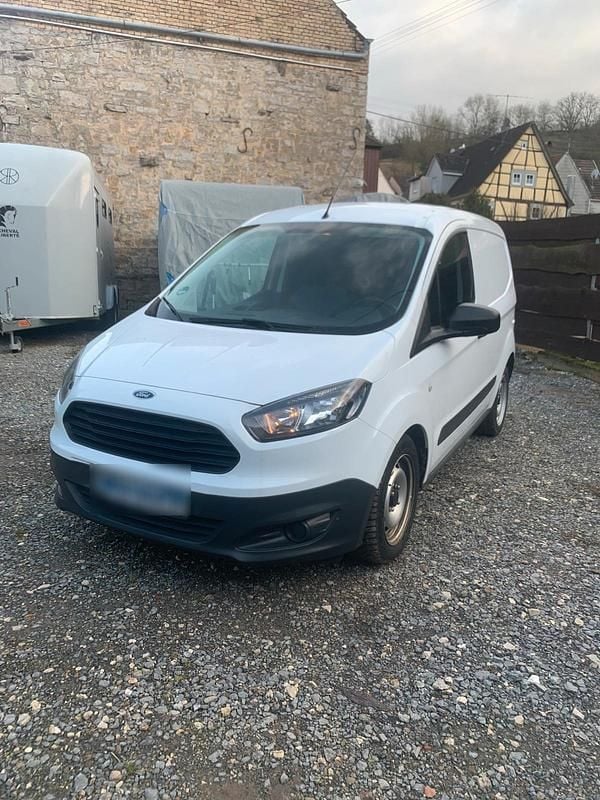 Weiß Gebraucht 2018 Ford Transit Van / Kleinbus | 7.300 € (Superpreis) - Bild 1/4