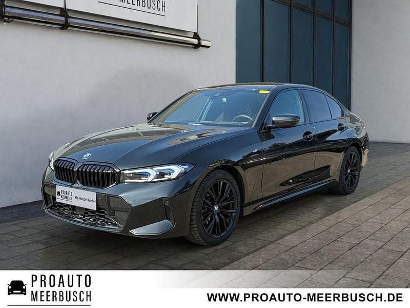 Black sapphire Gebraucht 2024 BMW 320 M Sport Limousine | 38.490 € (Guter Preis) - Bild 1/4
