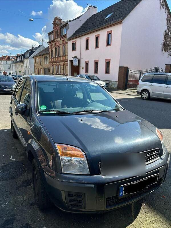 Grau Gebraucht 2008 Ford Fusion Style Kleinwagen | 1.600 € - Bild 1/4
