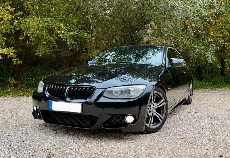 Schwarz Gebraucht 2010 BMW 325 Cabriolet M Sport Cabrio | 10.250 € (Guter Preis) - Bild 1/4