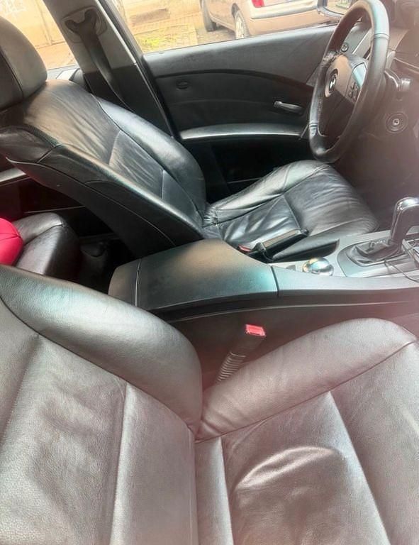Second-hand BMW 530 231 CP (169 kW) 2004 Gri Berlinǎ