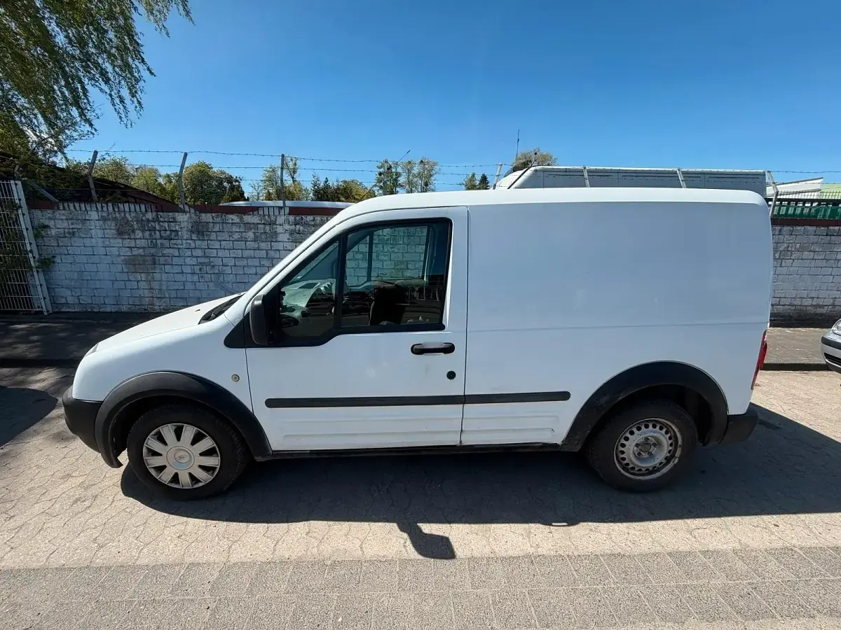 Usata Ford Transit Connect 75 CV (55 kW) 2009 Bianco Monovolume