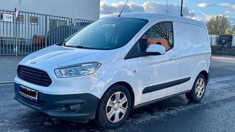 Gebraucht Ford Transit 101 PS (74 kW) 2017 Weiß Limousine