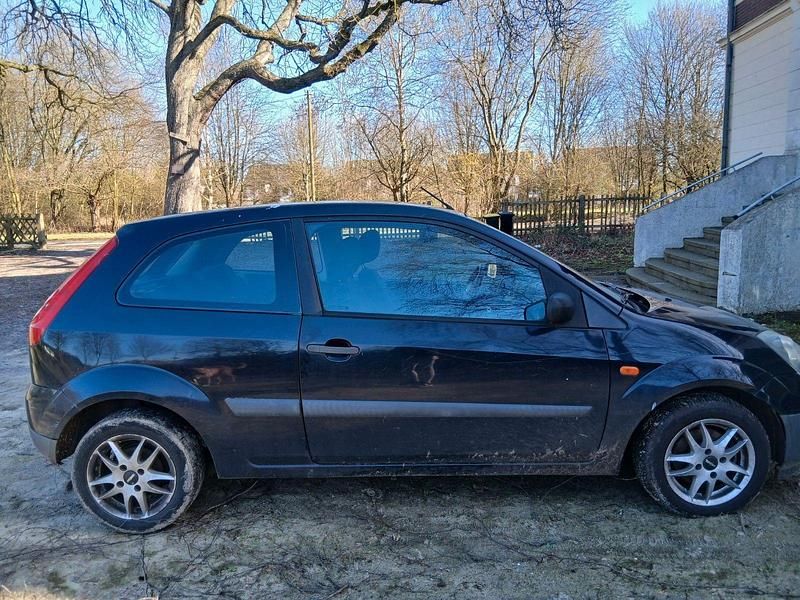 Gebraucht Ford Fiesta 60 PS (44 kW) 2006 Kleinwagen