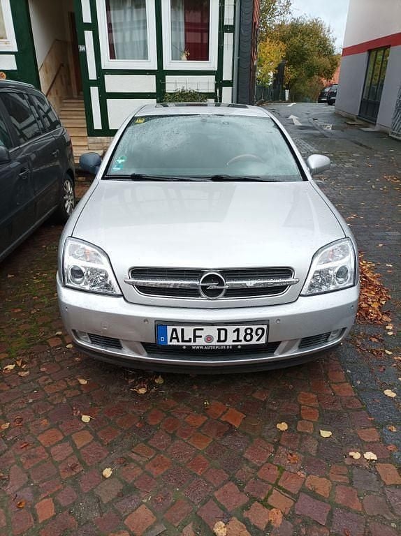 Gebraucht Opel Vectra 147 PS (108 kW) 2003 Silber Limousine