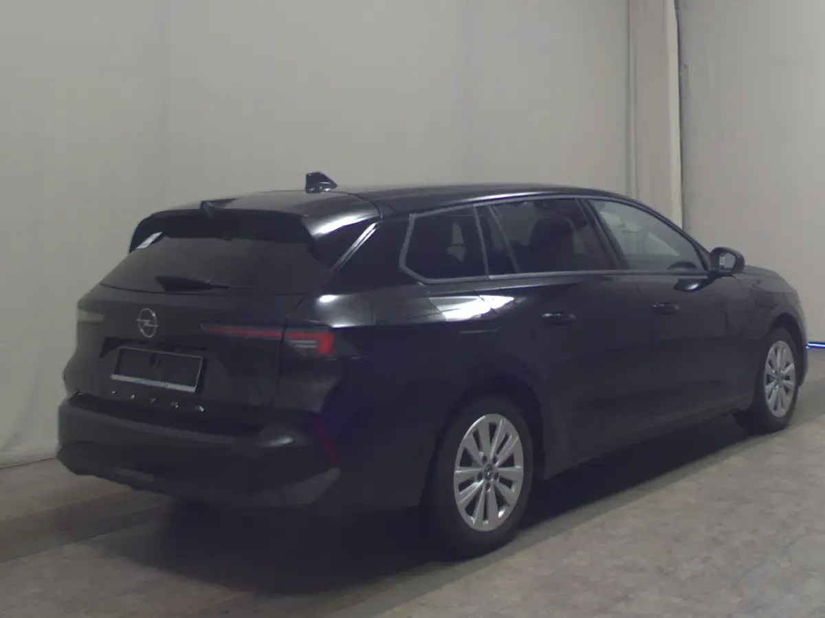 Gebraucht Opel Astra Elegance 131 PS (96 kW) 2023 Schwarz perla nera Kombi
