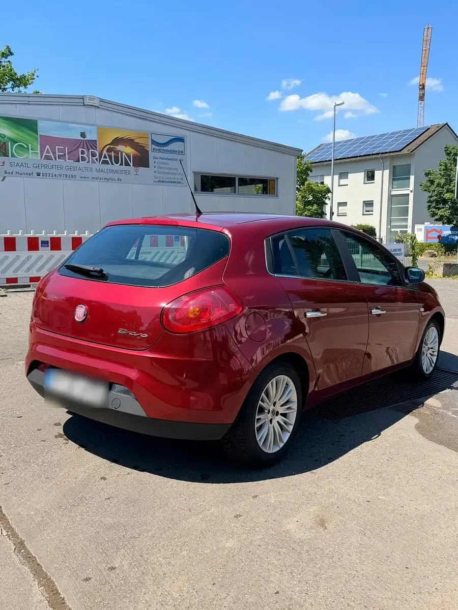 Gebraucht Fiat Bravo 105 PS (77 kW) 2010 Rot Kleinwagen