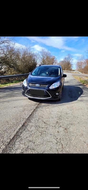 Schwarz Gebraucht 2015 Ford Grand C-Max Van / Kleinbus | 7.590 € (Guter Preis) - Bild 1/4