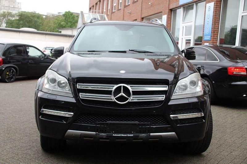 Gebraucht Mercedes GL350 211 PS (155 kW) 2011 Schwarz SUV