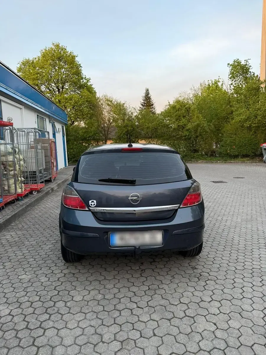 Occasion Opel Astra 90 ch (66 kW) 2007 Bleue Citadine