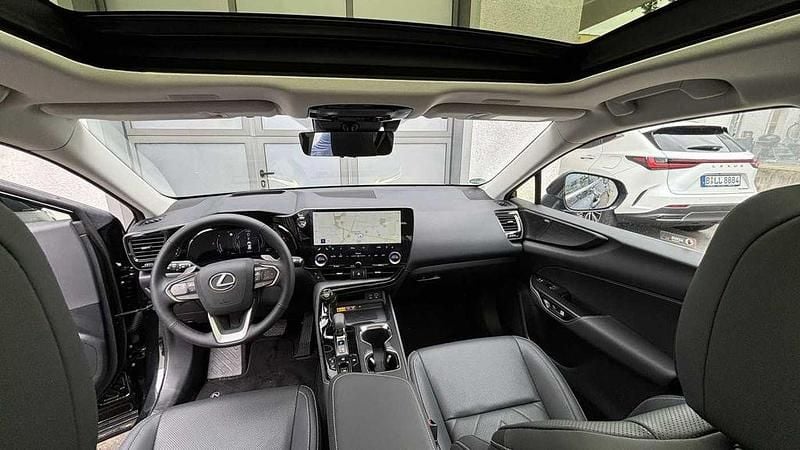 Weiß Neu 2025 Lexus NX350h Luxury Line SUV | 66.980 € (Fairer Preis) - Bild 1/4