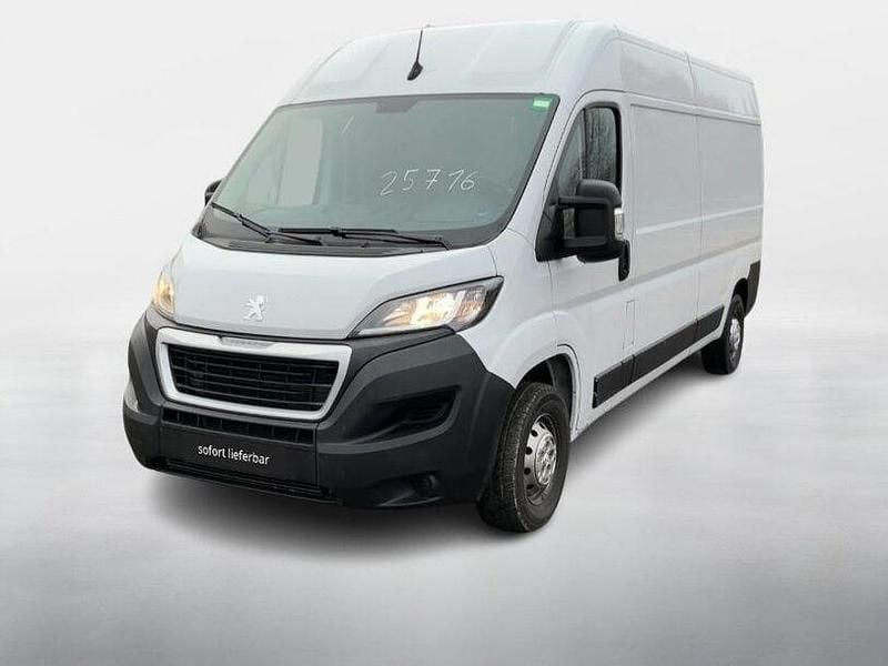 Weiß Gebraucht 2024 Peugeot Boxer Van | 19.970 € (Guter Preis) - Bild 1/4