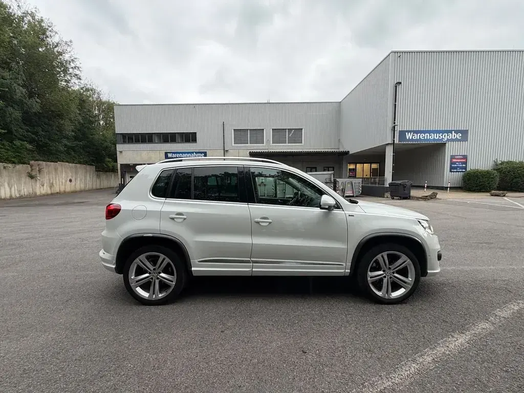 Gebraucht VW Tiguan Sportline 140 PS (102 kW) 2014 Weiß SUV