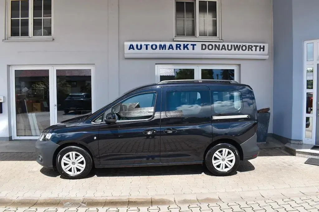 Gebraucht VW Caddy 122 PS (89 kW) 2022 Schwarz Van / Kleinbus