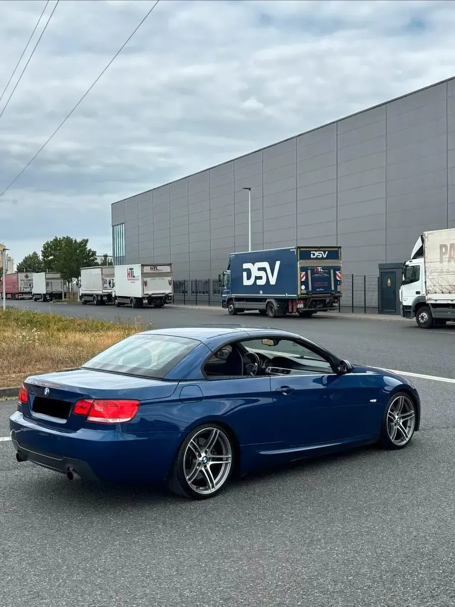 Gebraucht BMW 335 Cabriolet M Performance 306 PS (225 kW) 2009 Blau Cabrio