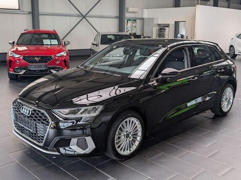 Schwarz Gebraucht 2023 Audi A3 Advanced Limousine | 25.900 € (Fairer Preis) - Bild 1/4