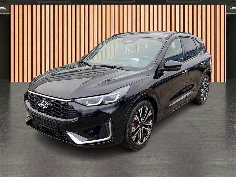 Gebraucht Ford Kuga ST-Line X 186 PS (136 kW) 2025 Schwarz SUV