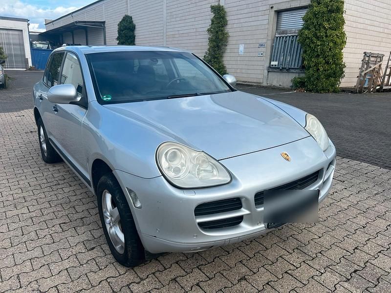 Silber Gebraucht 2006 Porsche Cayenne SUV | 2.999 € - Bild 1/4