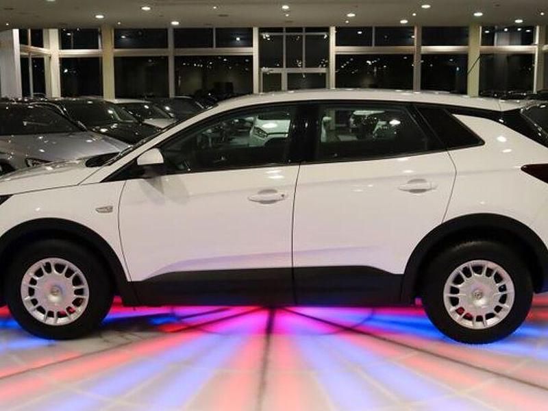 Gebraucht Opel Grandland X Edition 131 PS (96 kW) 2019 Weiß SUV