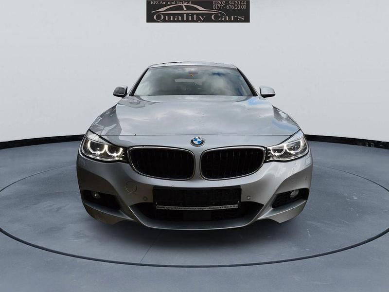Gebraucht BMW 330 M Sport 258 PS (189 kW) 2016 Silber Limousine