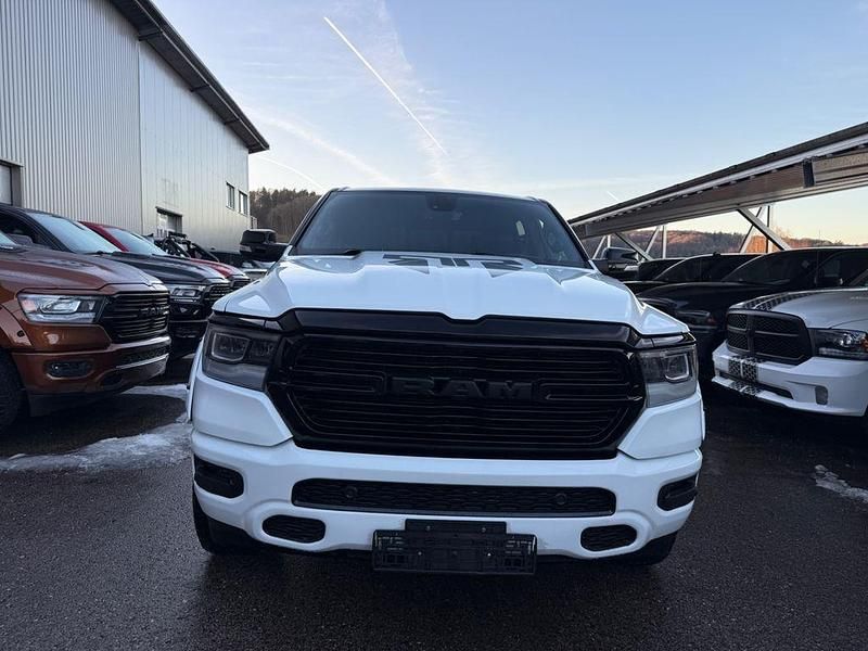 Gebraucht Dodge Ram 401 PS (294 kW) 2020 Weiß Pickup