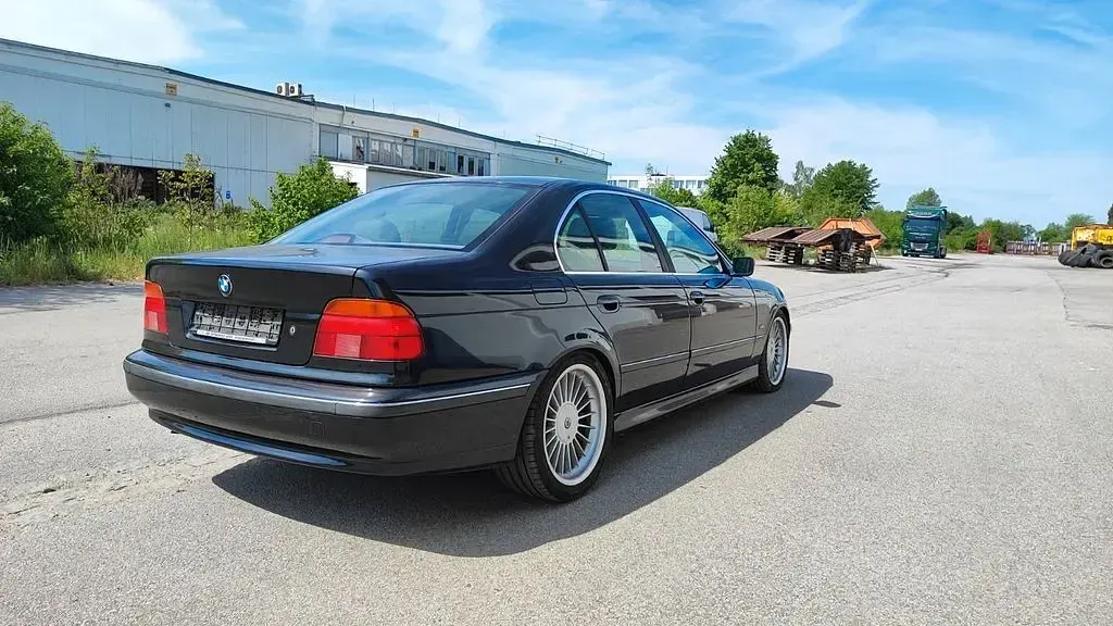 Gebraucht BMW 520 Performance 150 PS (110 kW) 1996 Schwarz Limousine