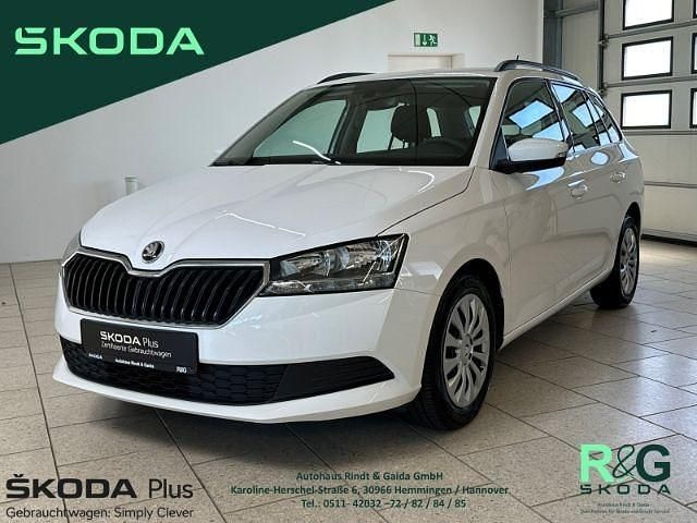 Weiss Gebraucht 2022 Skoda Fabia Active Kombi | 12.490 € (Guter Preis) - Bild 1/4