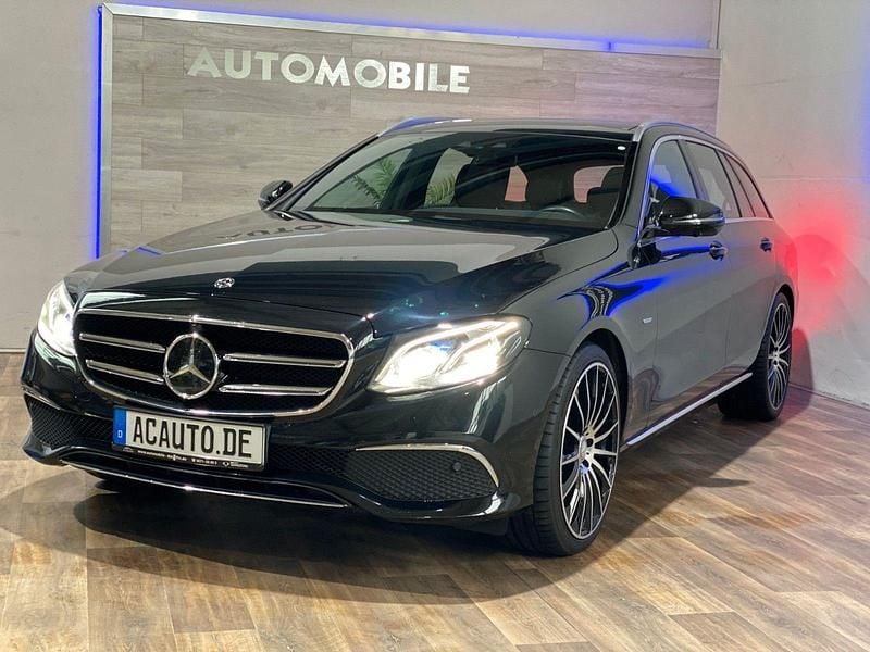 Second-hand Mercedes E400 340 CP (250 kW) 2019 Negru Break
