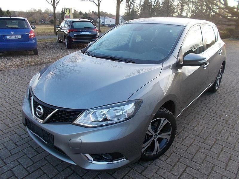 Gebraucht Nissan Pulsar Acenta 116 PS (85 kW) 2018 Grau Kleinwagen