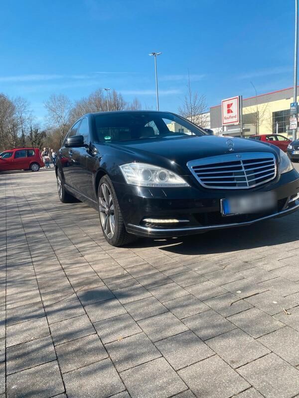 Schwarz Gebraucht 2009 Mercedes S350L Limousine | 9.500 € (Guter Preis) - Bild 1/4