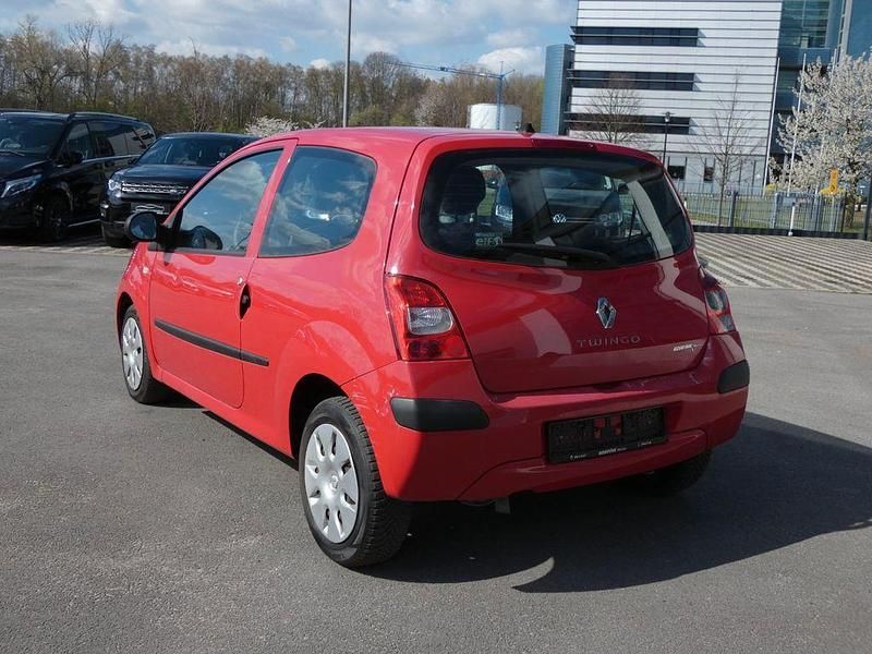 Gebraucht Renault Twingo Authentique 58 PS (42 kW) 2009 Rot Kleinwagen