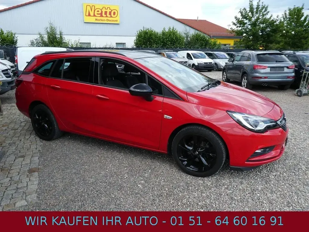 Gebraucht Opel Astra 150 PS (110 kW) 2018 Rot Kombi