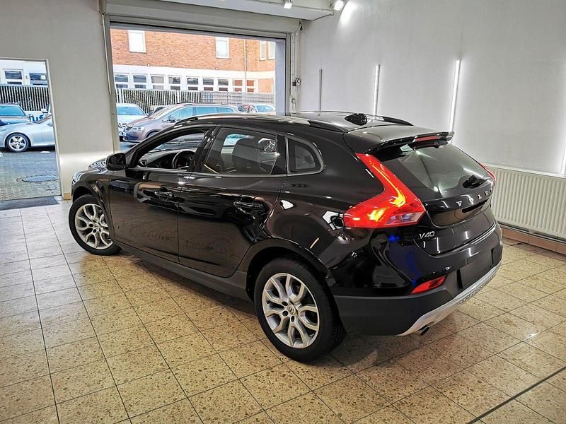 Gebraucht Volvo V40 CC 150 PS (110 kW) 2017 Schwarz Kombi