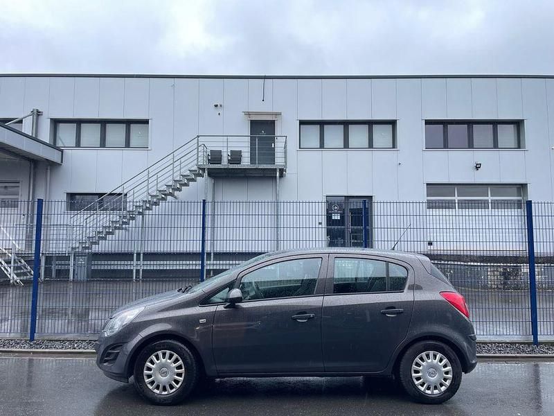 Gebraucht Opel Corsa Active 69 PS (50 kW) 2015 Grau Kleinwagen