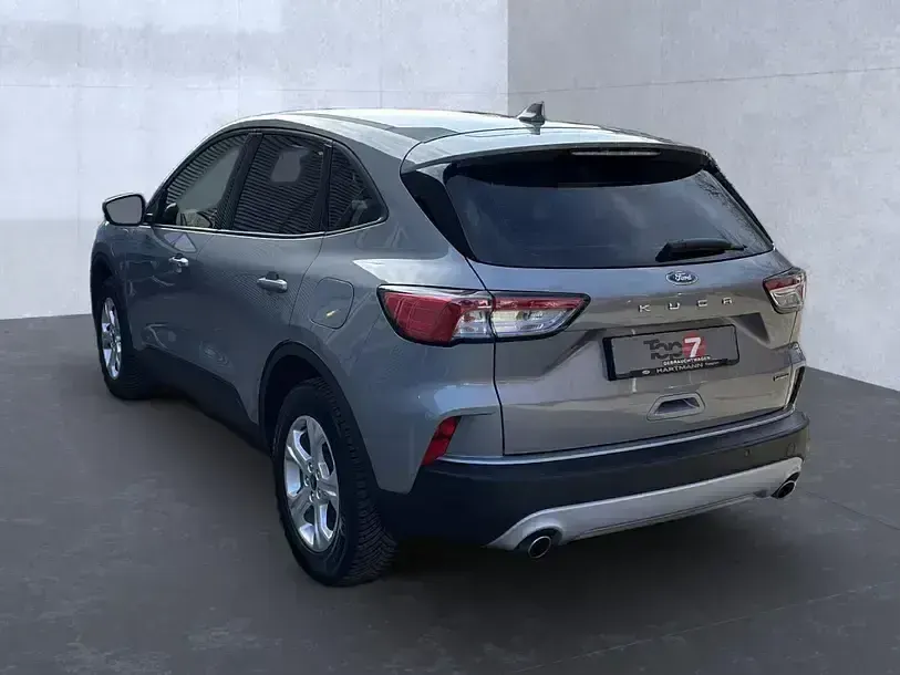 Usata Ford Kuga Cool & Connect 225 CV (165 kW) 2022 Argento SUV