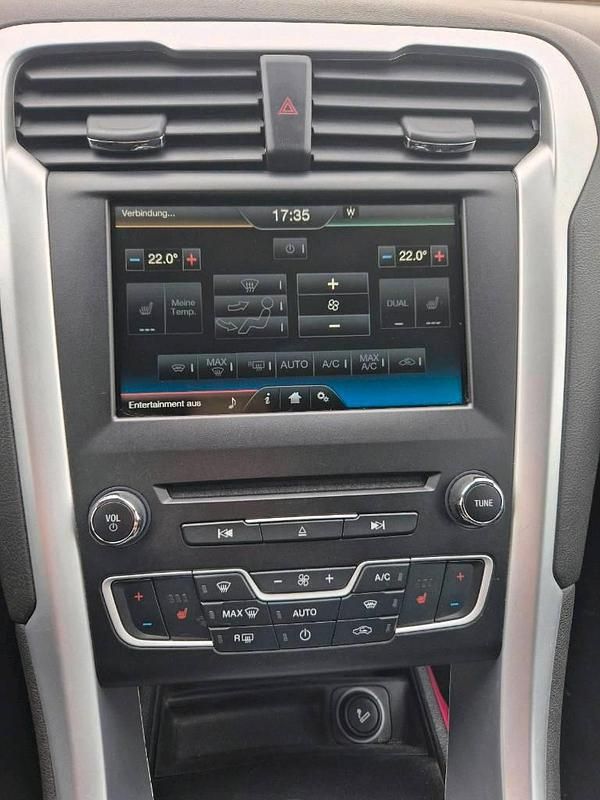 Gebraucht Ford Mondeo 160 PS (117 kW) 2016 Grau Kombi