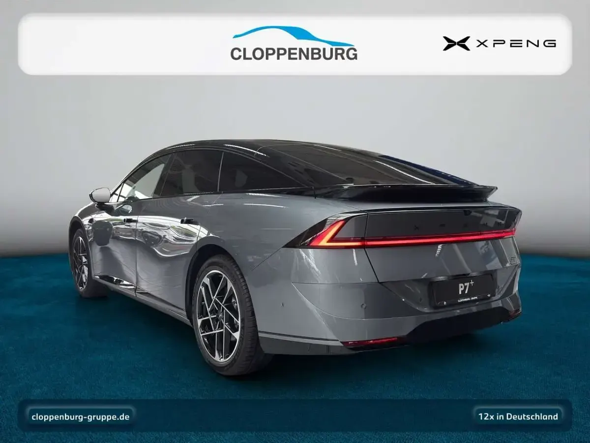 Neu XPENG P7 AWD Performance 347 kW (473 PS) 2026 Graphite grey Limousine