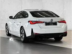 Neu BMW i4 210 kW (286 PS) 2026 Weiß (alpinweiß uni) Limousine
