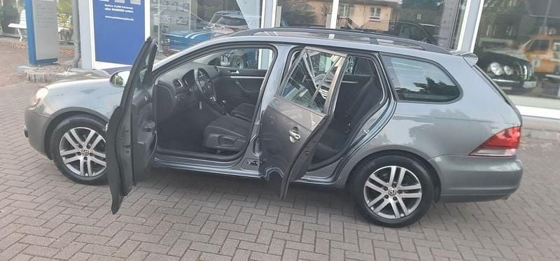Gebraucht VW Golf VI Trendline 105 PS (77 kW) 2010 Grau Kleinwagen