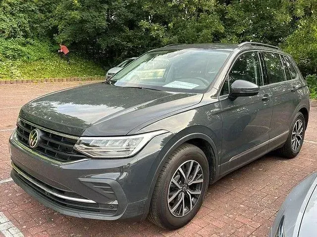 Gebraucht VW Tiguan Life 150 PS (110 kW) 2022 SUV