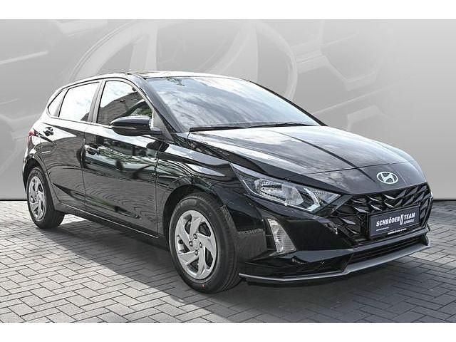 Neu Hyundai i20 Select 101 PS (74 kW) 2025 Phantom black Kleinwagen